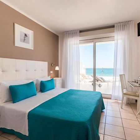 Hotel Soraya - Spiaggia Sawasdee Riccione Eksteriør billede