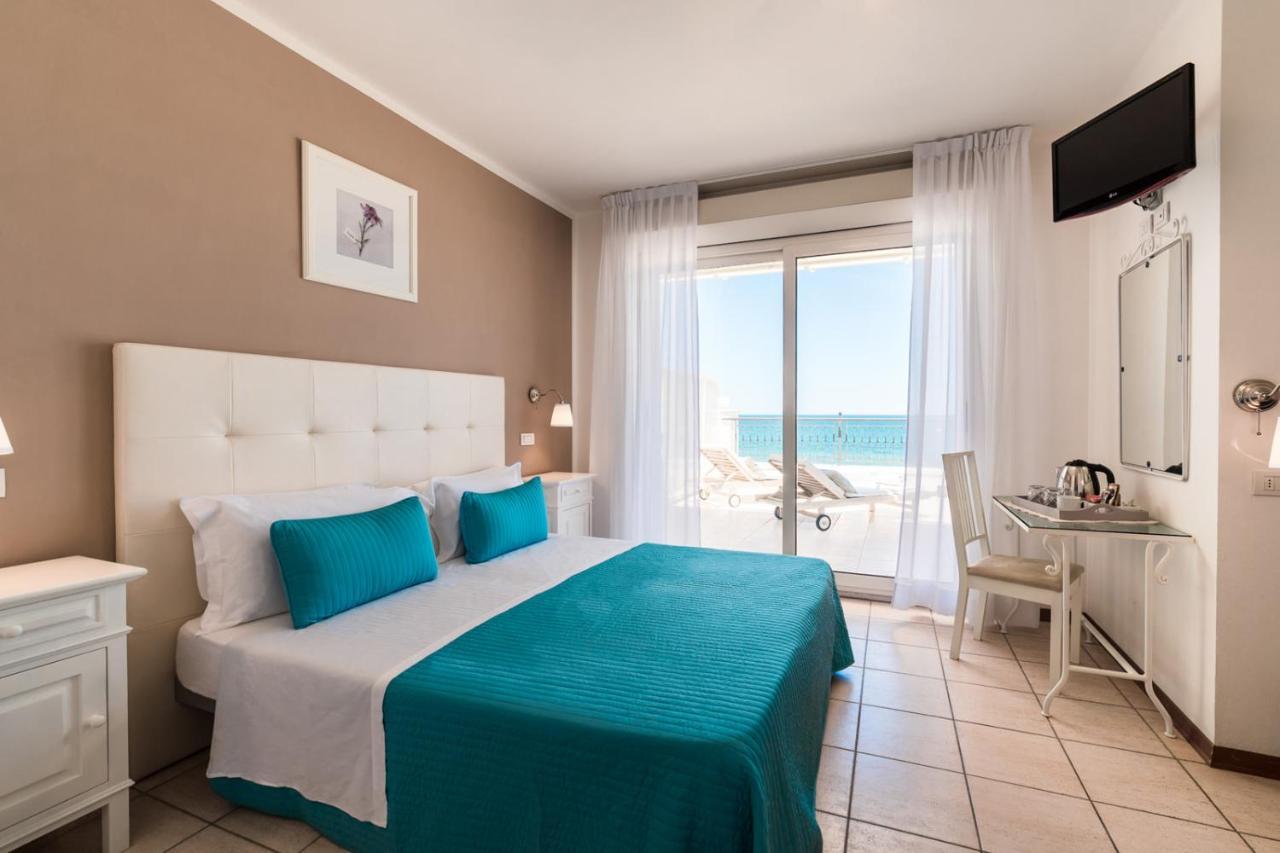 Hotel Soraya - Spiaggia Sawasdee Riccione Eksteriør billede