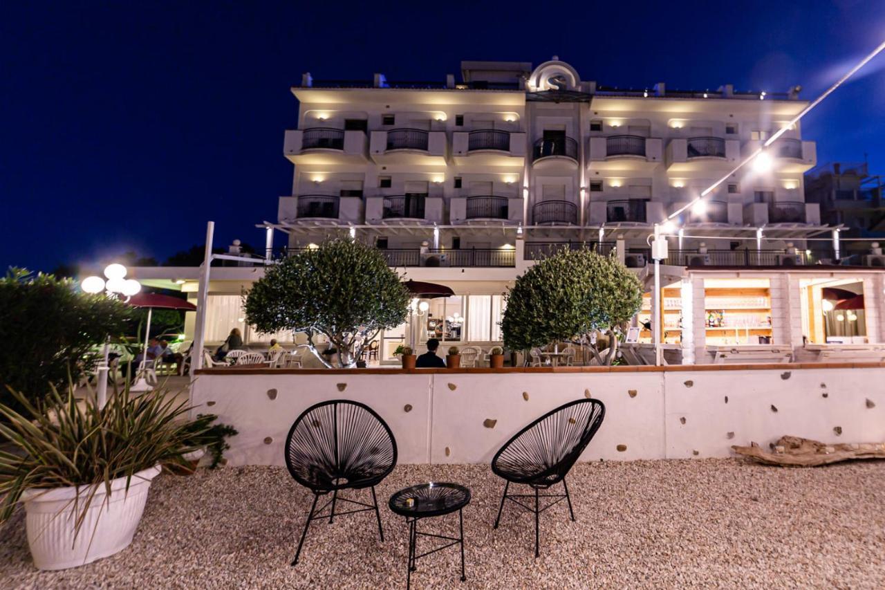 Hotel Soraya - Spiaggia Sawasdee Riccione Eksteriør billede